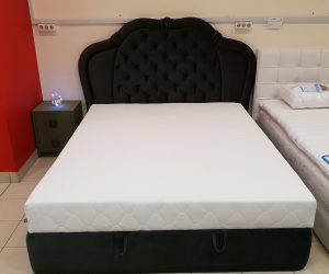 klasikinė lova
