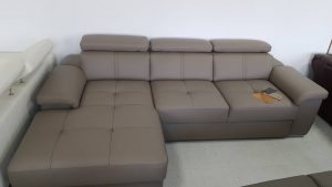 Kampinė sofa Regis su patalynės dėže