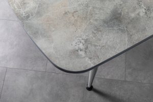 Stilingas modernus valgomojo stalas Efsane